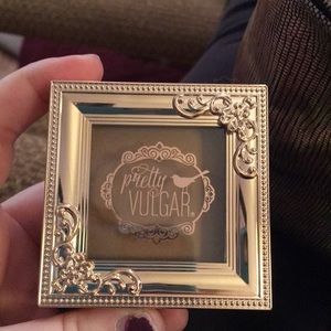 Pretty Vulgar Bronzer